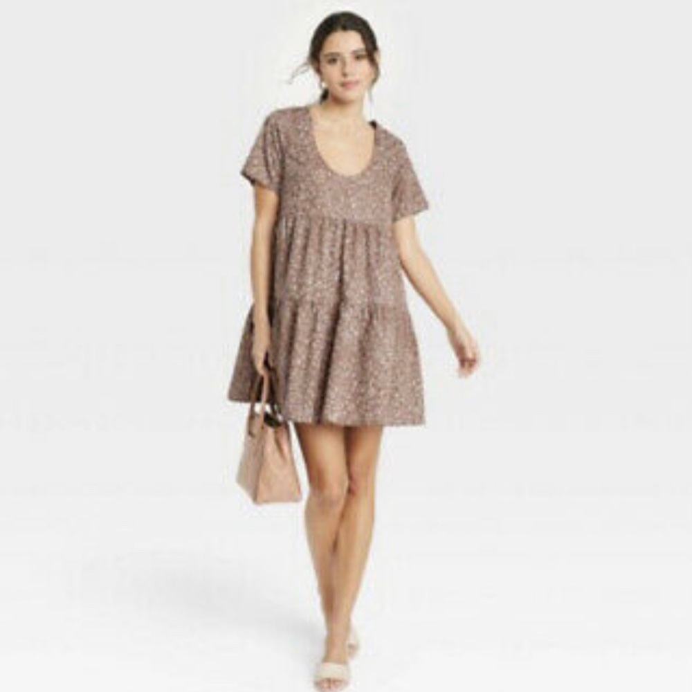 NWT Flutter Tiered Dress in Leopard Print